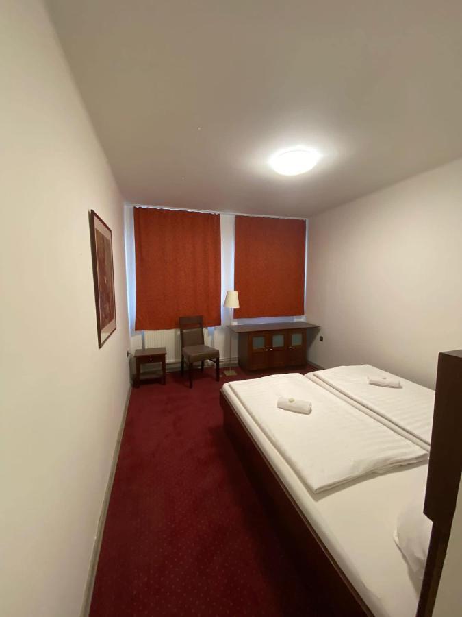 Hotel Houstka Brandýs nad Labem-Stará Boleslav Eksteriør bilde
